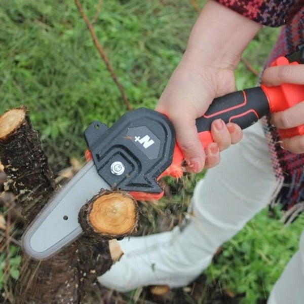 Mini Sierra Eléctrica Inalámbrica BRENCHIE – Corta Ramas y Madera sin Esfuerzo