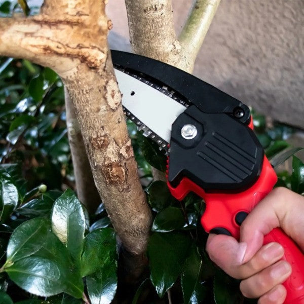 Mini Sierra Eléctrica Inalámbrica BRENCHIE – Corta Ramas y Madera sin Esfuerzo